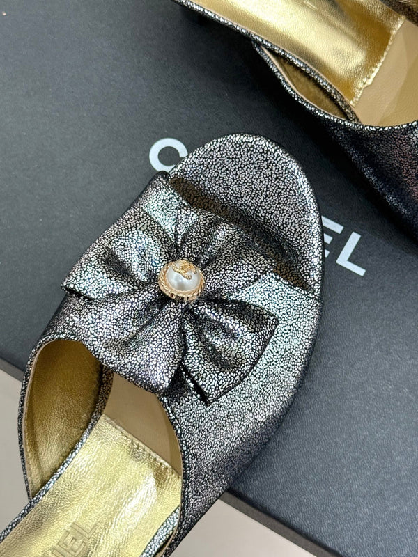 CC 26s Bow Slippers High Heel 35mm Dark Silver Metallic Satin Sheepskin 615747