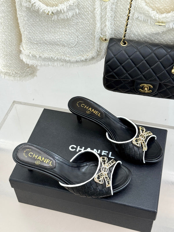 CC Classic Rhinestone Double C Bow Kitten Heel Slippers Black in Cowhide Weaving 615817