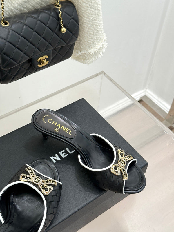 CC Classic Rhinestone Double C Bow Kitten Heel Slippers Black in Cowhide Weaving 615817