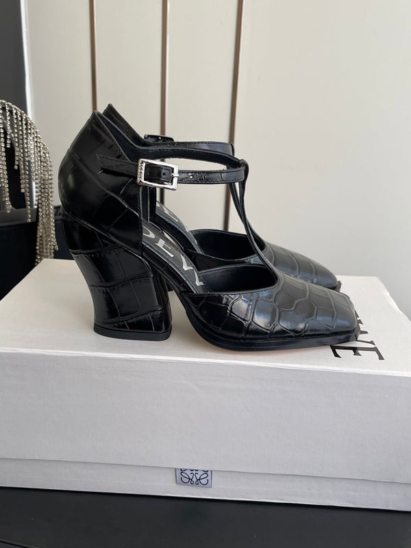 LOEWE 26SS Chunky Heel 50 Mary Jane Black in Leather 631743