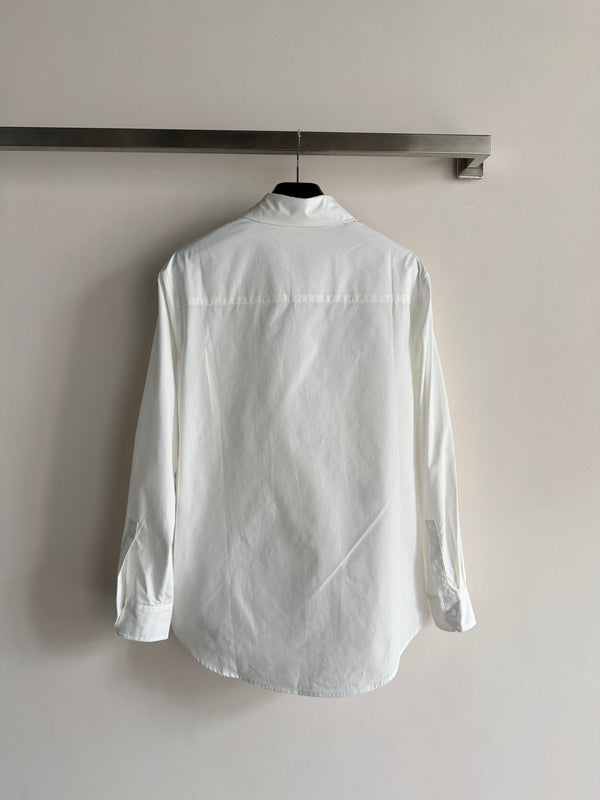 Chemise à manches longues Celine 26SS avec logo brodé blanche en coton 943325