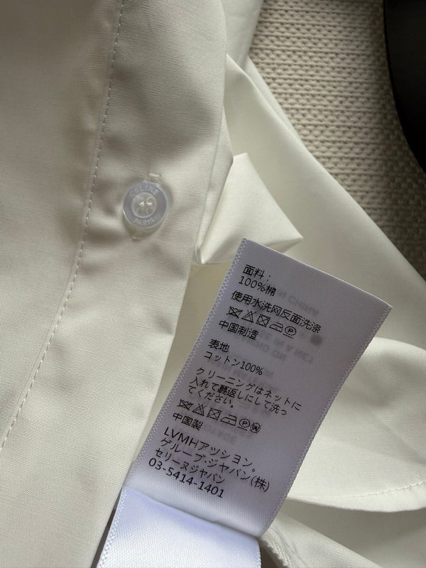 Chemise à manches longues Celine 26SS avec logo brodé blanche en coton 943325