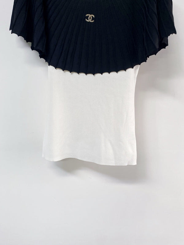 Gilet bicolore Chanel Blanc Noir en polyester 125434