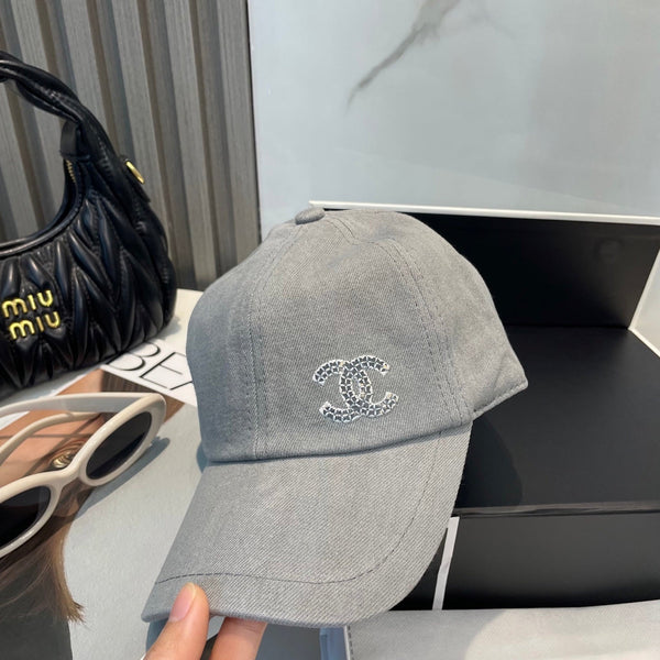 Casquette de baseball Chanel en jean délavé gris en coton 192166