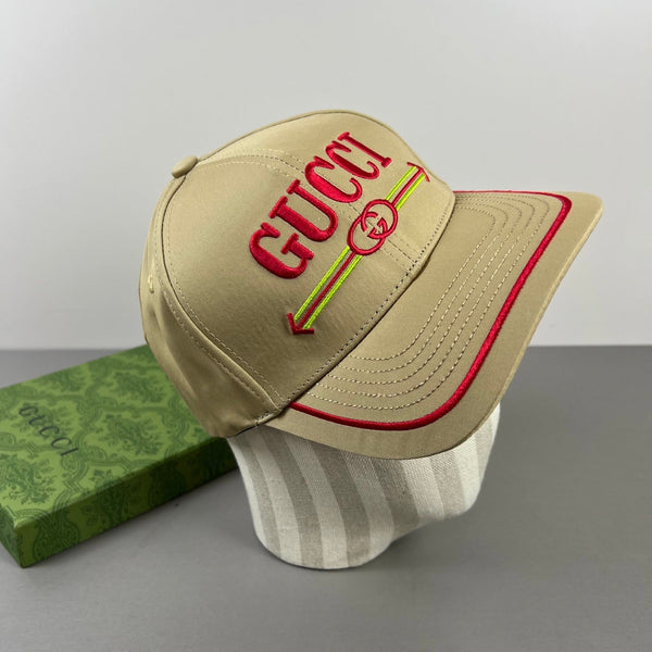 Casquette de baseball Gucci beige en tissu 194177