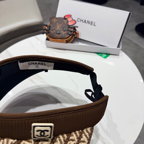 Chapeau Visière Ouverte Chanel Marron en Tissu 192286