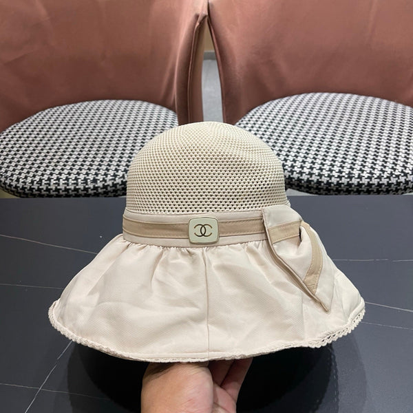 Chanel Chapeau Nœud Coréen Beige en Tissu 192189
