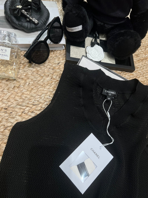 Gilet tricoté noir en maille inspiré de Chanel 161799