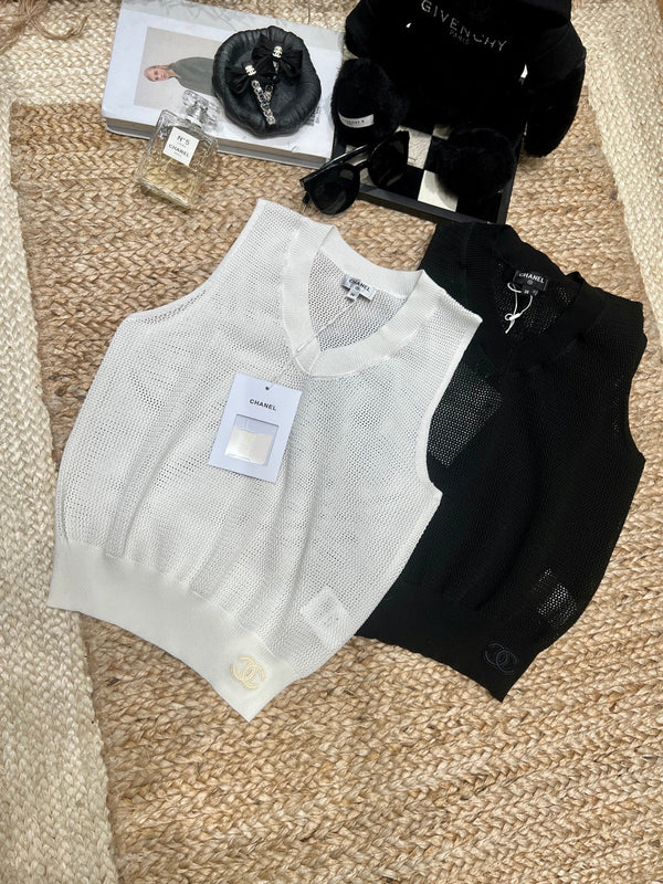Gilet tricoté noir en maille inspiré de Chanel 161799