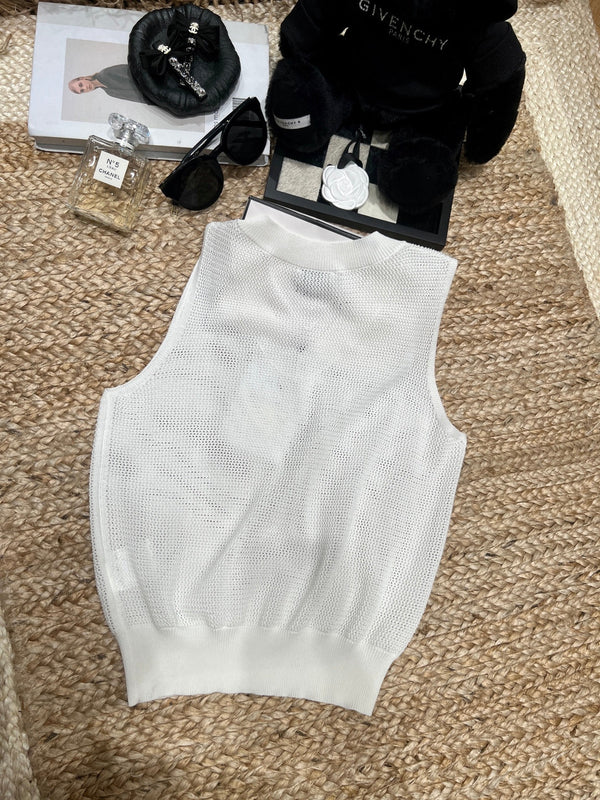 Gilet en maille d'inspiration Chanel blanc en résille 161797
