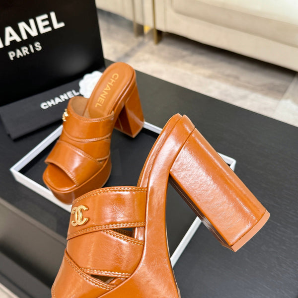 Chanel 2026 Runway Platform High-Heeled 12.5cm Sandals Orange in Cowhide 673063