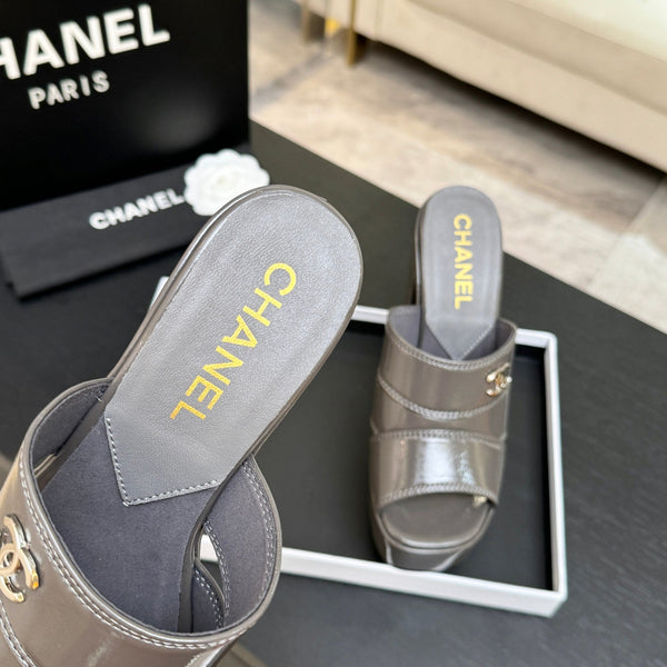 Chanel 2026 Runway Platform High-Heeled 12.5cm Sandals Gray in Cowhide 673060