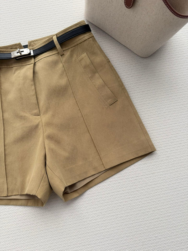 Short Hermès 26SS Kaki Marron en Coton 943345