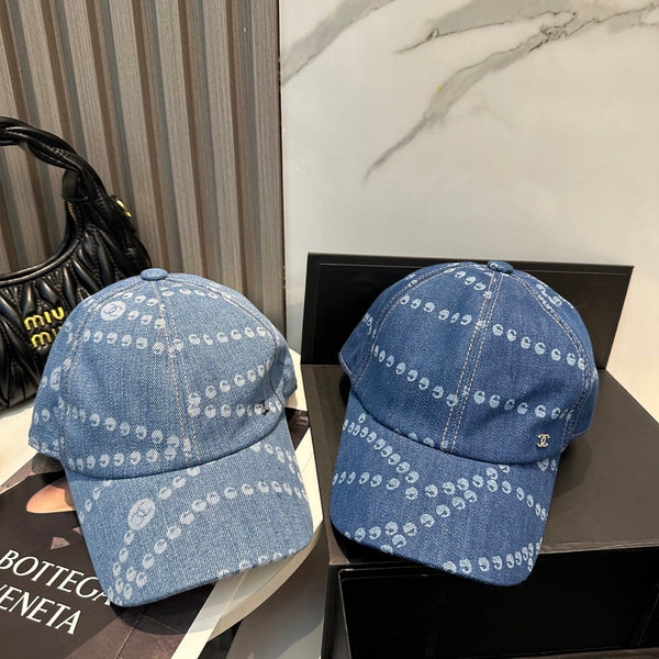 Casquette Chanel Bleu clair en Jean 197872