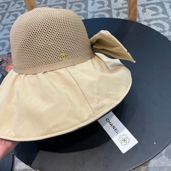 Chapeau de Pêcheur à Larges Bords Chanel Beige en Tissu 197791