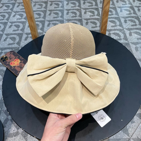 Chapeau de Pêcheur à Larges Bords Chanel Beige en Tissu 197791