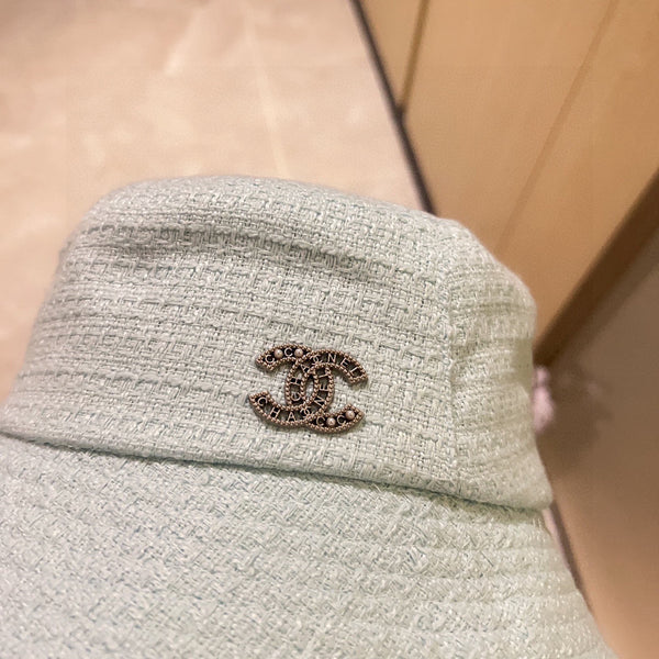 Chanel Chapeau de pêcheur Vert Menthe en Tissu 197683