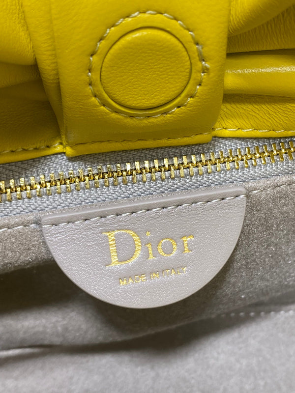Sac à bandoulière Dior 26 Bow en agneau jaune