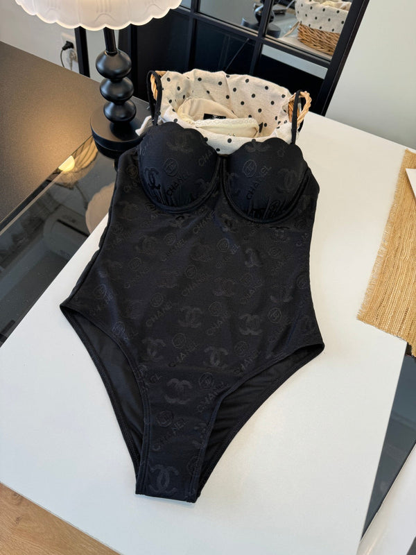 Maillot de bain une pièce Chanel noir en coton 201803