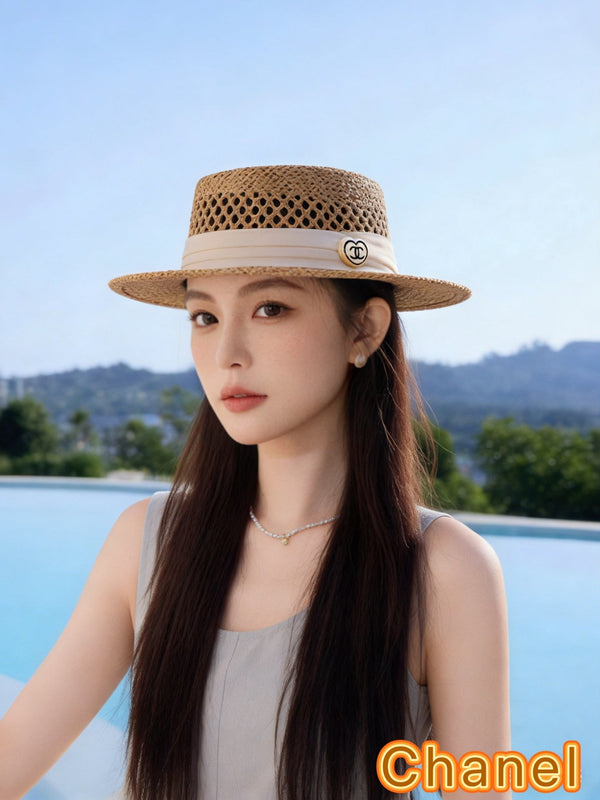 Chanel Chapeau Plat Camel Blanc en Paille 201564