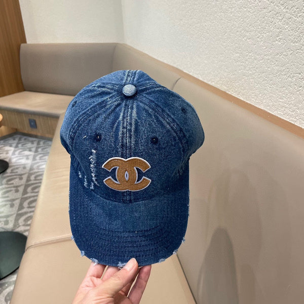 Casquette de Baseball Chanel Bleue en Jean 205643