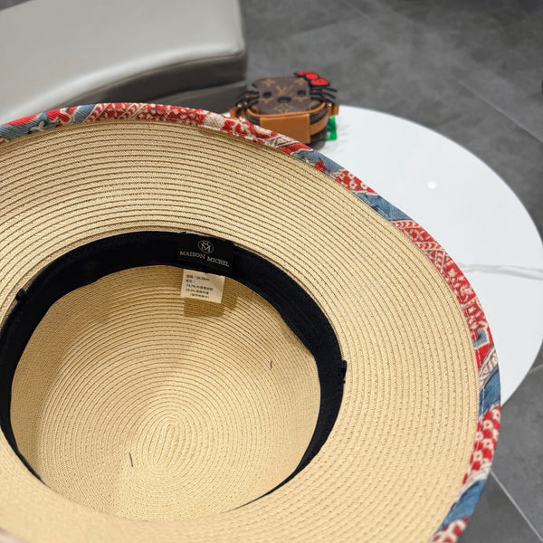 Chapeau Chanel à Nœud en Ruban Beige en Paille 205600