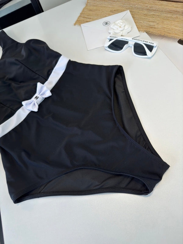 Maillot de bain une pièce Chanel noir en coton polyester 204692