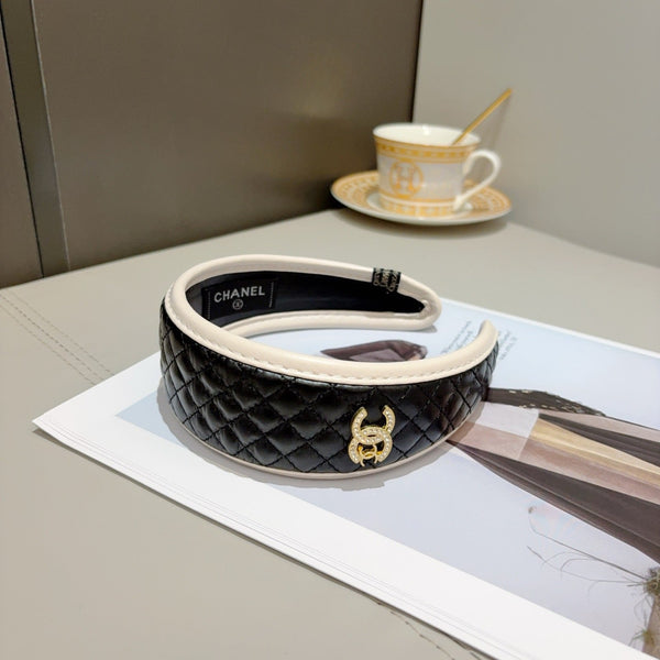 Chanel Headband with Logo Black in Leather 204859