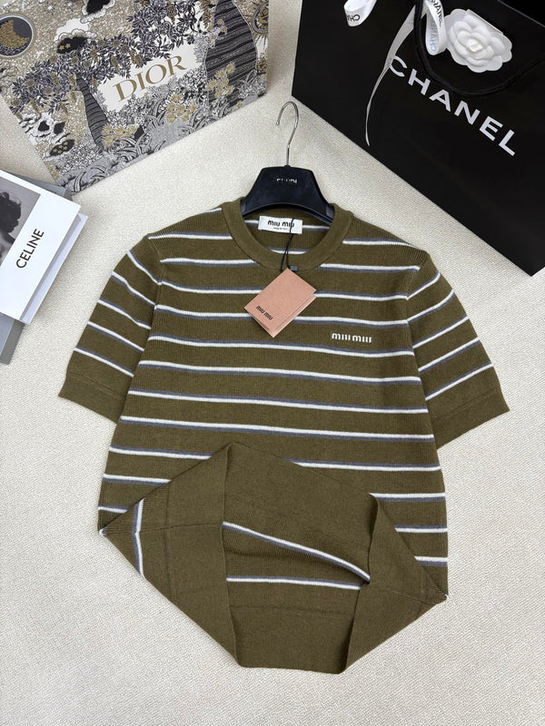 Miu Miu 26 Crew Neck Short-Sleeve Top Olive Green in Wool 191269