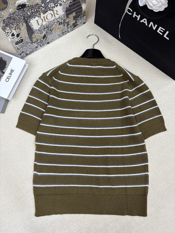 Miu Miu 26 Crew Neck Short-Sleeve Top Olive Green in Wool 191269