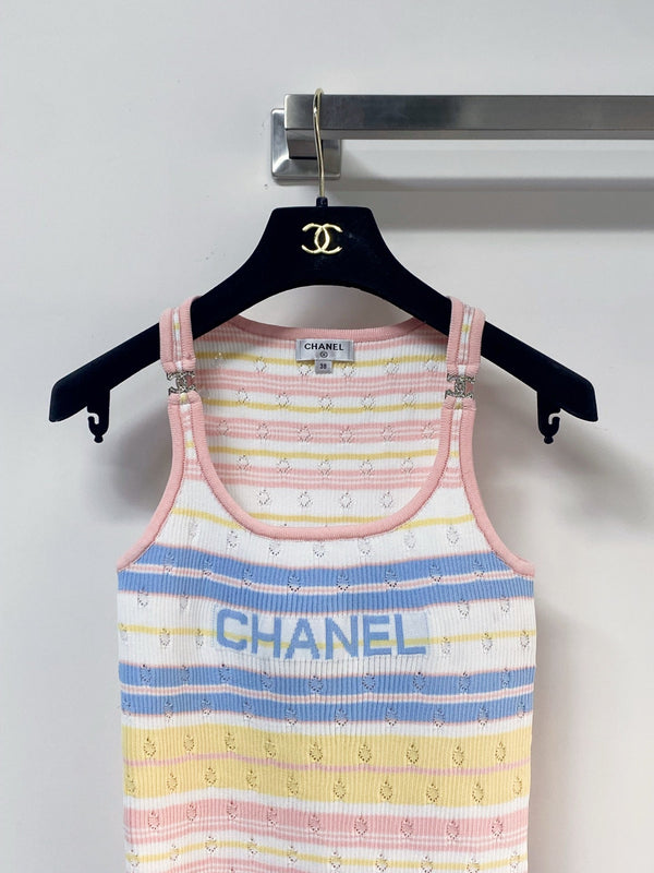 Gilet bicolore Chanel rose coloré en laine 194363