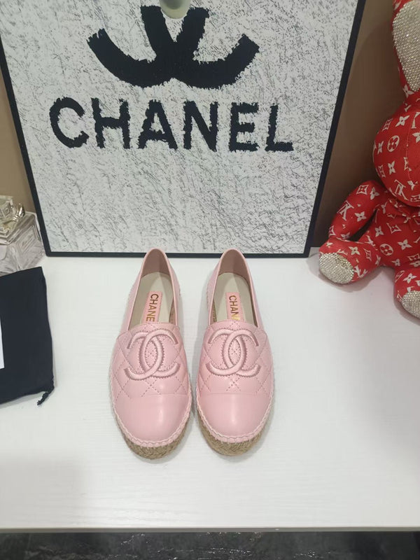 Chanel Espadrilles Rose en cuir de vachette 684838