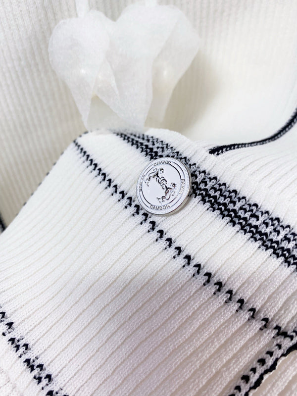 Gilet Chanel blanc en polyester 204099