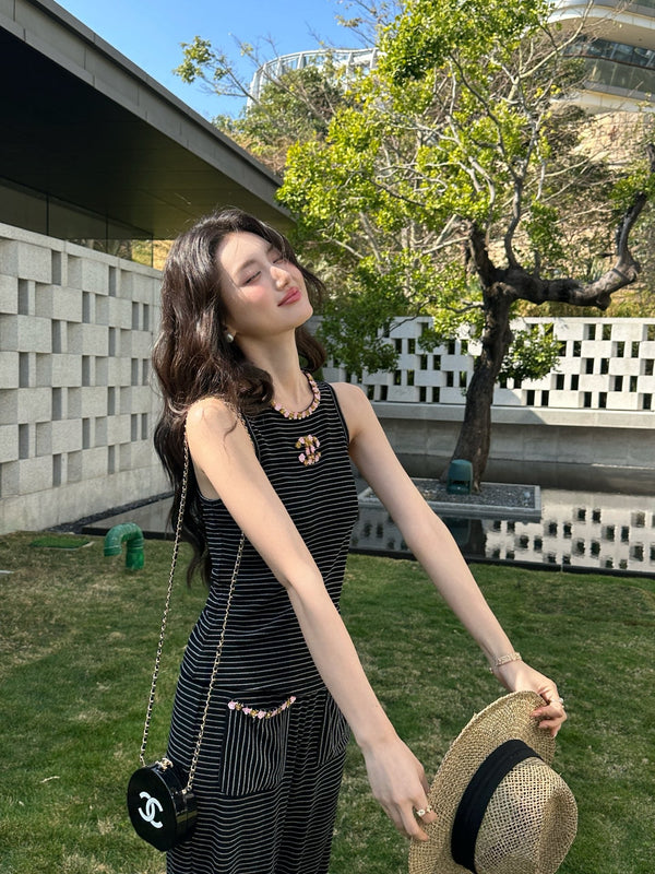 Chanel 26 Tailleur Rayé Noir en Acétate 202866