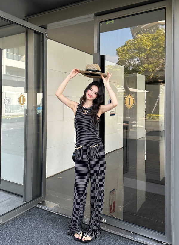 Chanel 26 Tailleur Rayé Noir en Acétate 202866