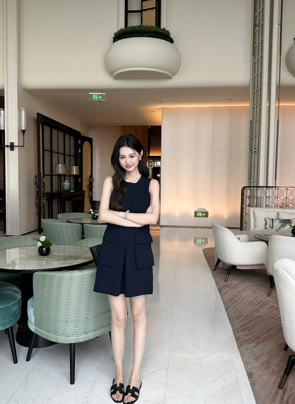 Robe Chanel noire en acétate 202467