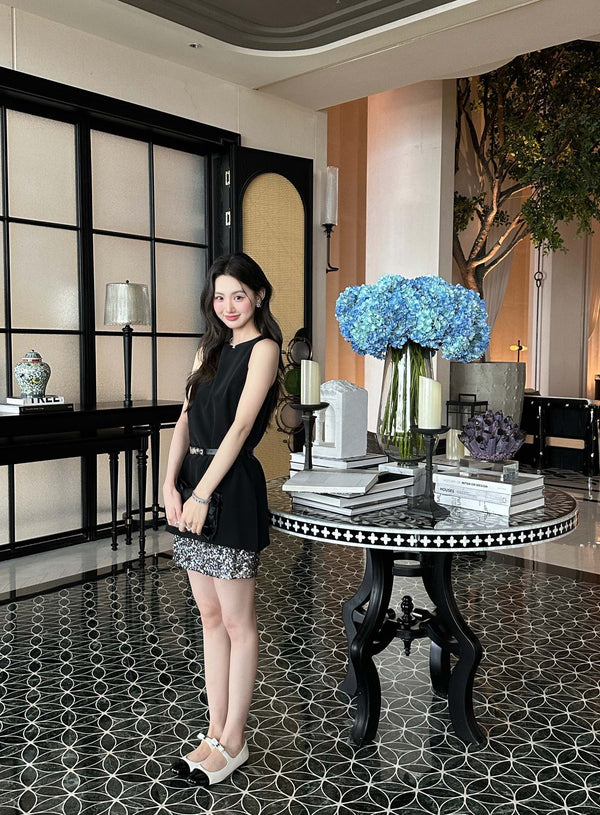 Robe Noire Héritière Chanel en Acétate 202471