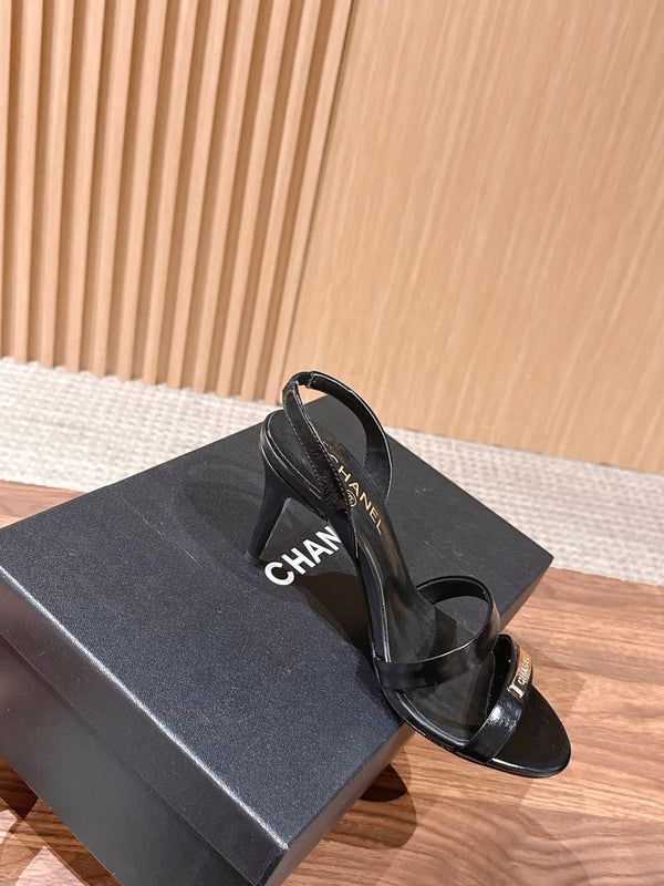 CC 26SS Gold Buckle Strappy High-Heeled 85 Sandals Black in Cowhide 692567