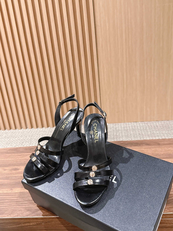 CC 26SS Strappy High-Heeled 85 Sandals Black in Cowhide 692564