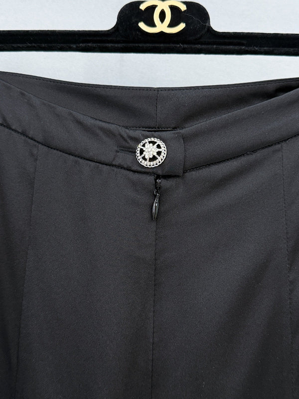 Chanel Ruffle Wide-leg Pants Black in 209458