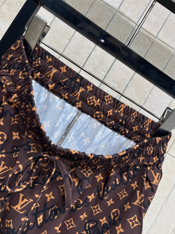 LV Short-Sleeve T-Shirt Brown in Polyester 229538