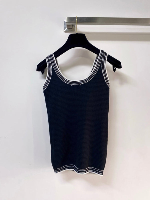 Chanel Vest Black in Wool 248344