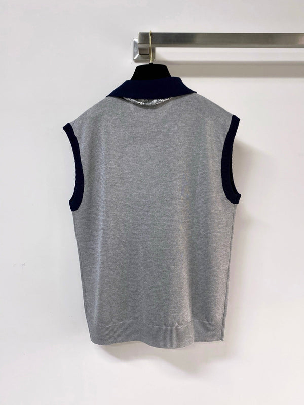 Chanel Vest Gray in Wool 248312