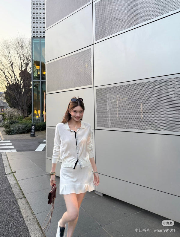 Chanel Tennis-inspired Midi Skirt Cream in Cotton 240130