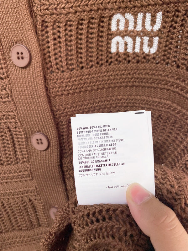 Cardigan Miu Miu Chemise manches courtes Marron en laine 252211