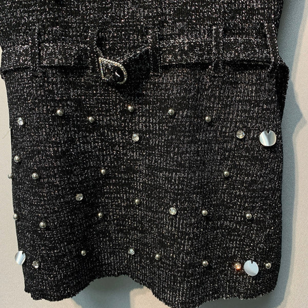 Chanel 26 Camisole en laine noire avec strass 254174