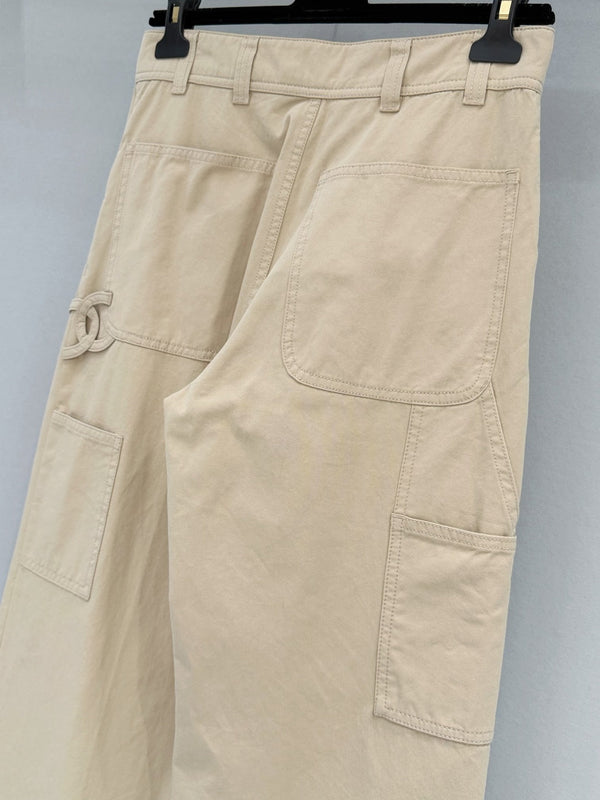 Chanel 26 Pantalon Cargo Kaki en Coton 253578