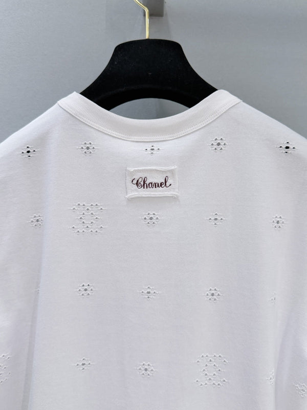 T-shirt Chanel 26 Manches courtes Blanc en Coton 253570