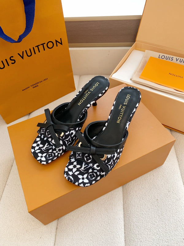 LV 26SS Single Kitten Heel Sandals 55 Black in Cowhide 703050