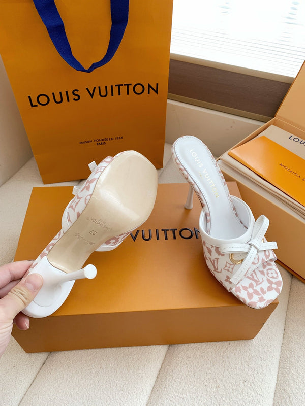 LV 26SS Single Kitten Heel Sandals 105 Light Pink in Cowhide 703048